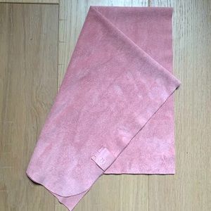 Lululemon the (small) towel